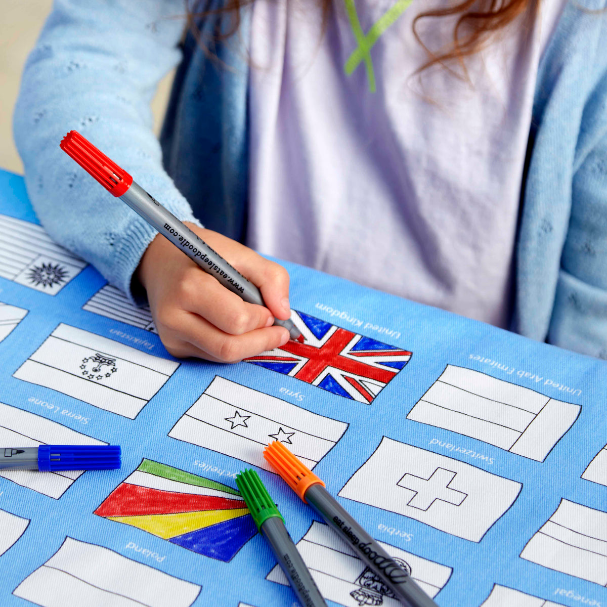 Kibakids - world flags tablecloth