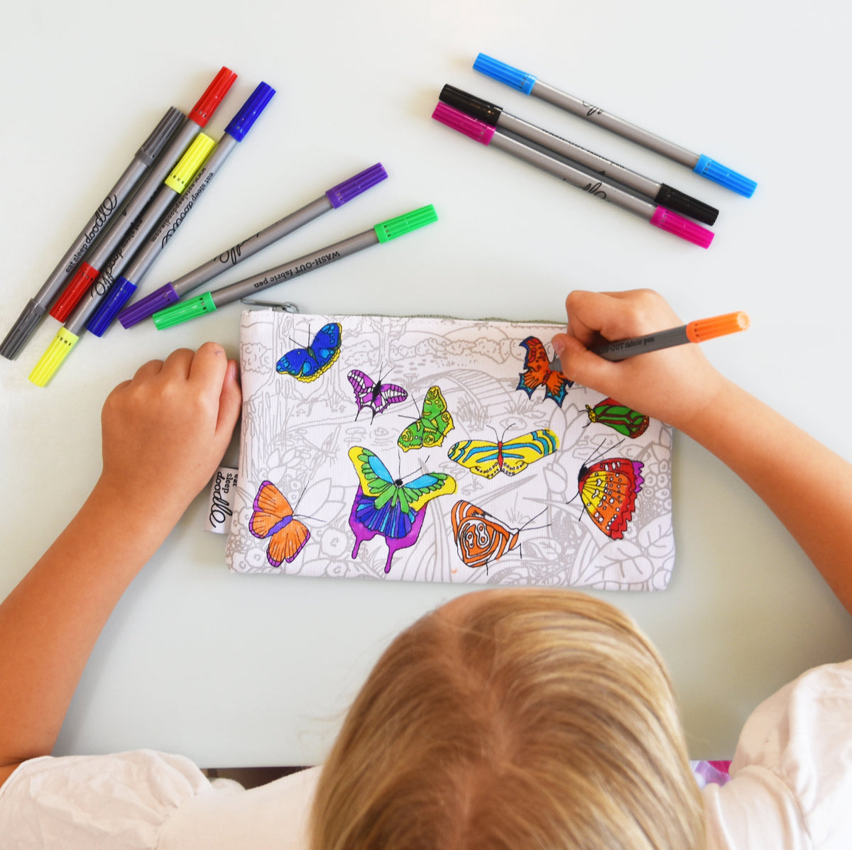 Kibakids - butterfly colour in gift bundle