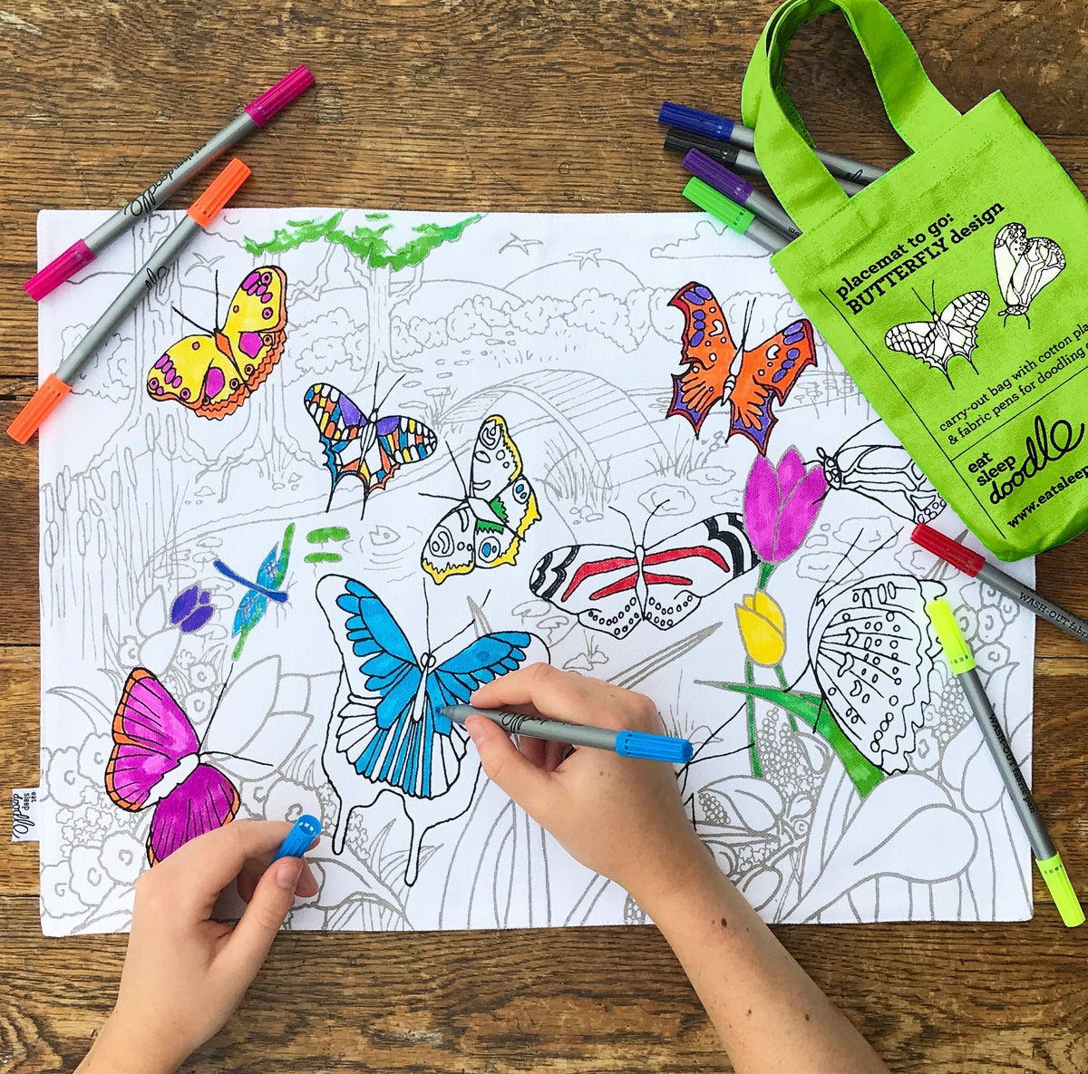Kibakids - butterfly colour in gift bundle