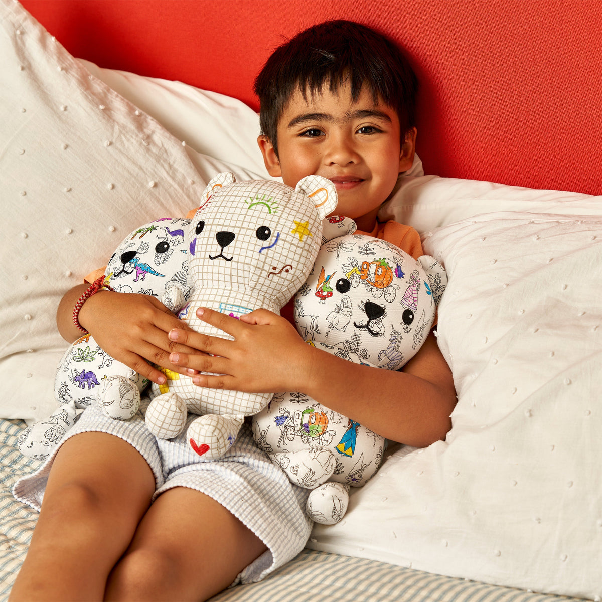 Kibakids - colour-in fairytale Artie Bear®