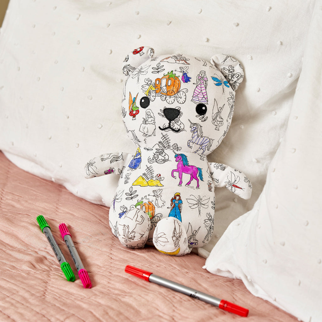 Kibakids - colour-in fairytale Artie Bear®